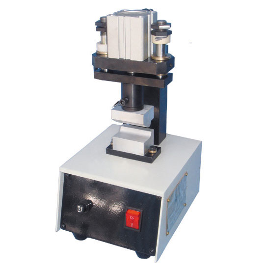 彎肶尾機(jī)_深圳名峰機(jī)器設(shè)備有限公司